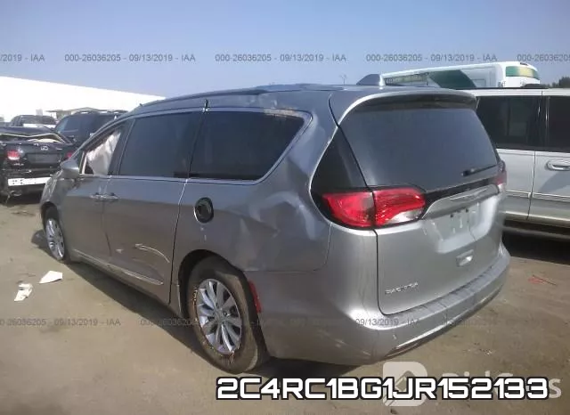 2C4RC1BG1JR152133_3.webp
