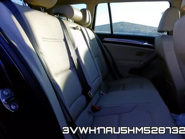 3VWH17AU5HM528732_6.webp