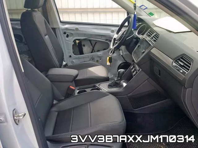 3VV3B7AXXJM170314_5.webp