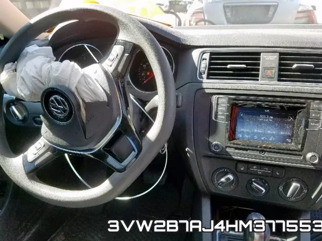 3VW2B7AJ4HM377553_9.webp