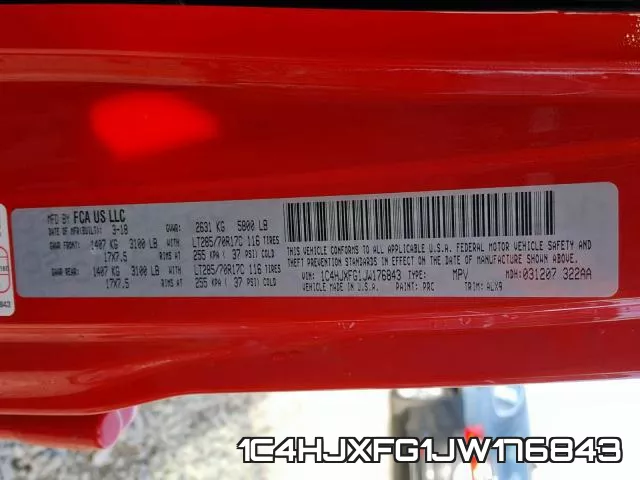 1C4HJXFG1JW176843_10.webp