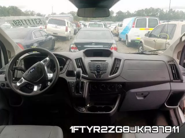 1FTYR2ZG8JKA37811_9.webp