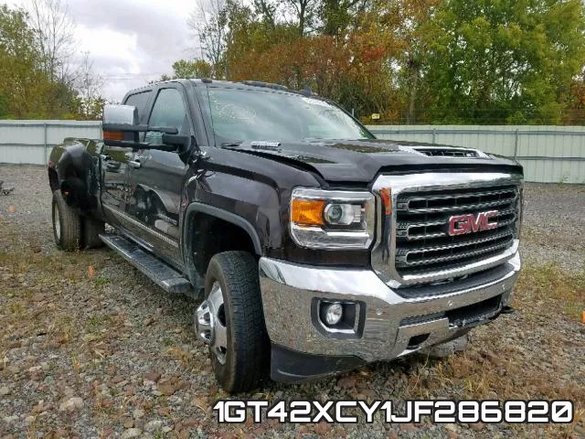 1GT42XCY1JF286820_1.webp