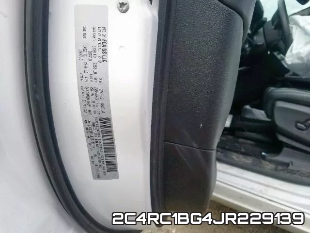 2C4RC1BG4JR229139_10.webp