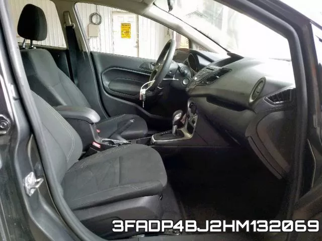 3FADP4BJ2HM132069_5.webp