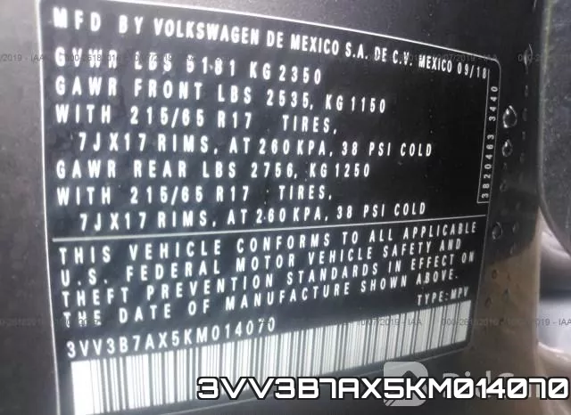 3VV3B7AX5KM014070_9.webp