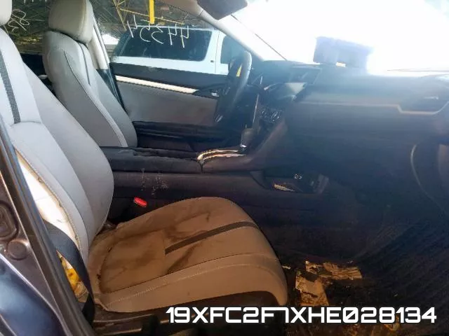 19XFC2F7XHE028134_5.webp