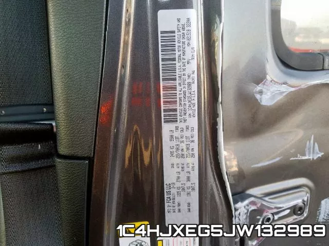 1C4HJXEG5JW132989_10.webp