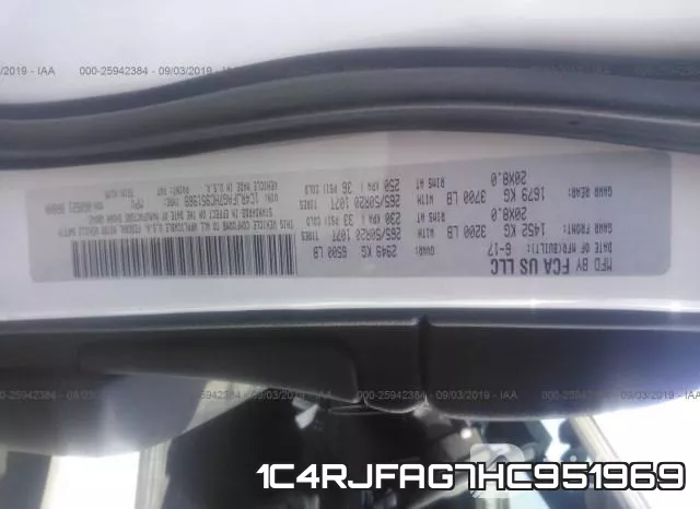 1C4RJFAG7HC951969_9.webp