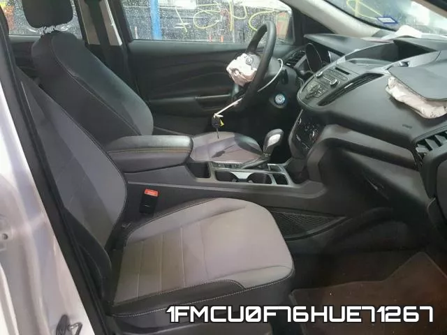 1FMCU0F76HUE71267_5.webp
