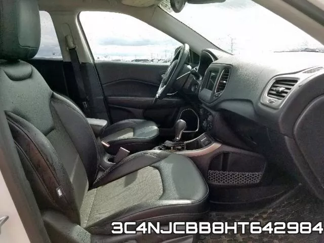 3C4NJCBB8HT642984_5.webp
