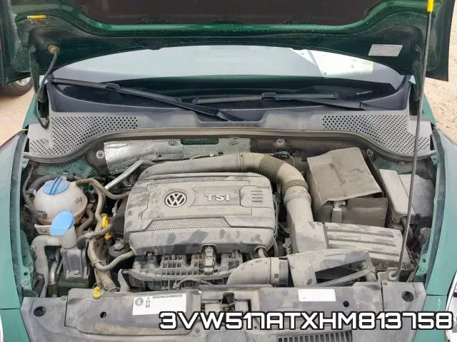 3VW517ATXHM813758_7.webp