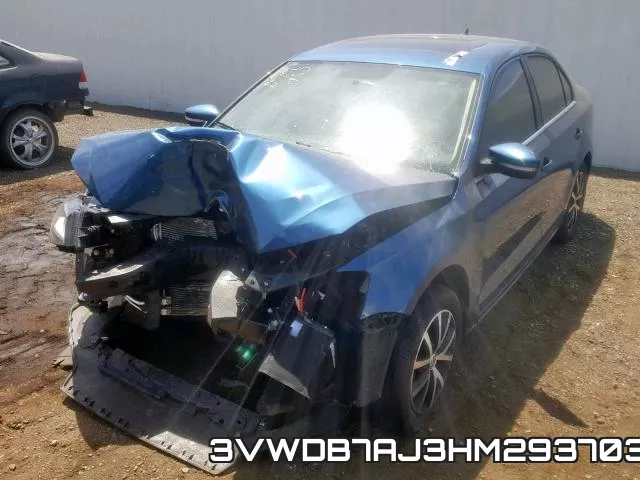 3VWDB7AJ3HM293703_2.webp