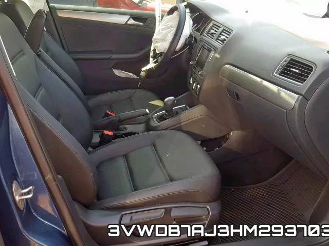3VWDB7AJ3HM293703_5.webp
