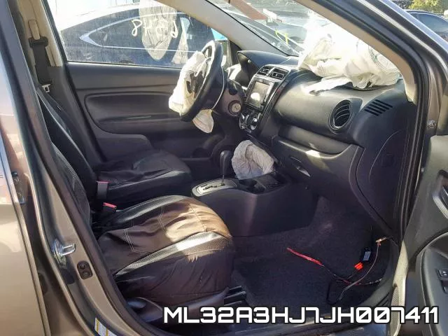 ML32A3HJ7JH007411_5.webp
