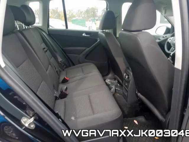 WVGAV7AXXJK003046_6.webp