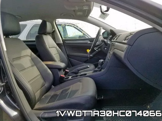 1VWDT7A30HC074066_5.webp