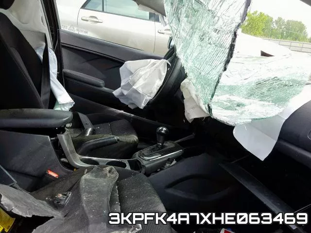 3KPFK4A7XHE063469_5.webp