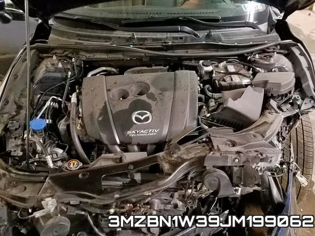 3MZBN1W39JM199062_7.webp