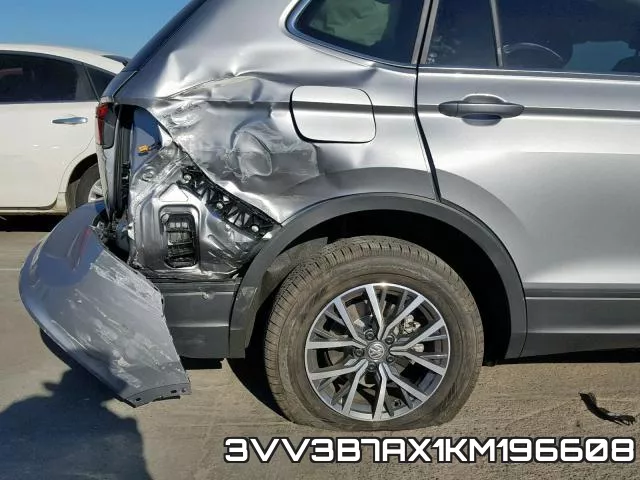 3VV3B7AX1KM196608_9.webp