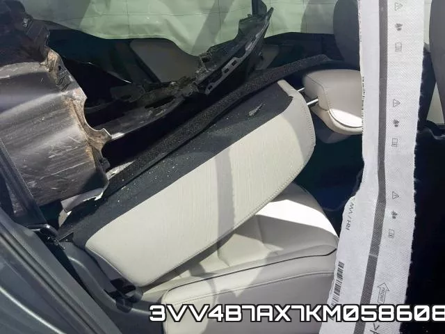 3VV4B7AX7KM058608_6.webp