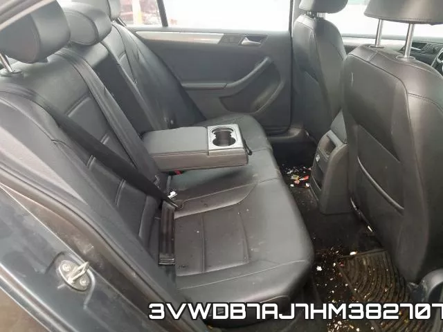 3VWDB7AJ7HM382707_6.webp