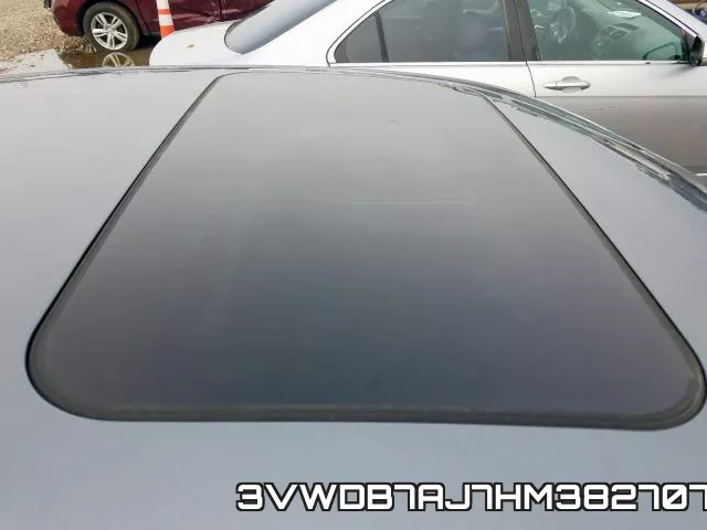 3VWDB7AJ7HM382707