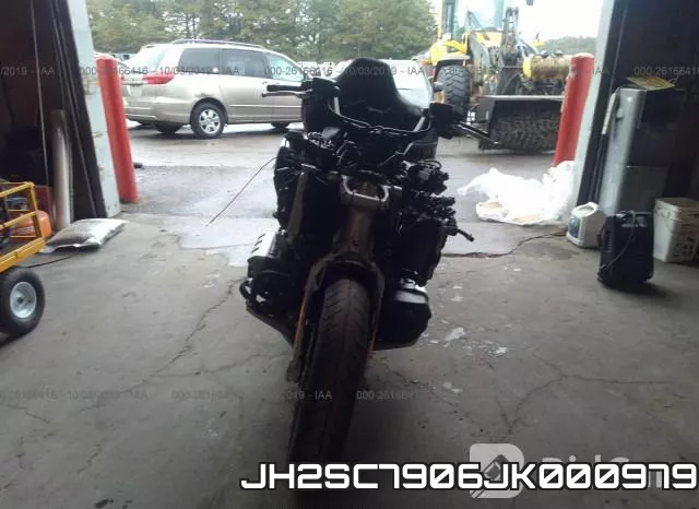 JH2SC7906JK000979