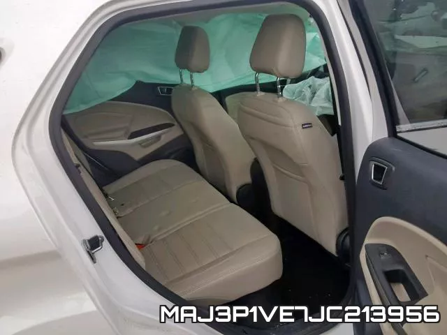 MAJ3P1VE7JC213956_6.webp