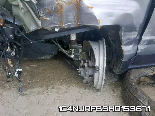 1C4NJRFB3HD153671_9.webp