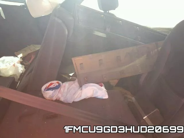 1FMCU9GD3HUD20699_6.webp
