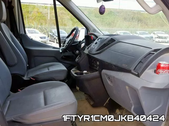 1FTYR1CM0JKB40424_5.webp