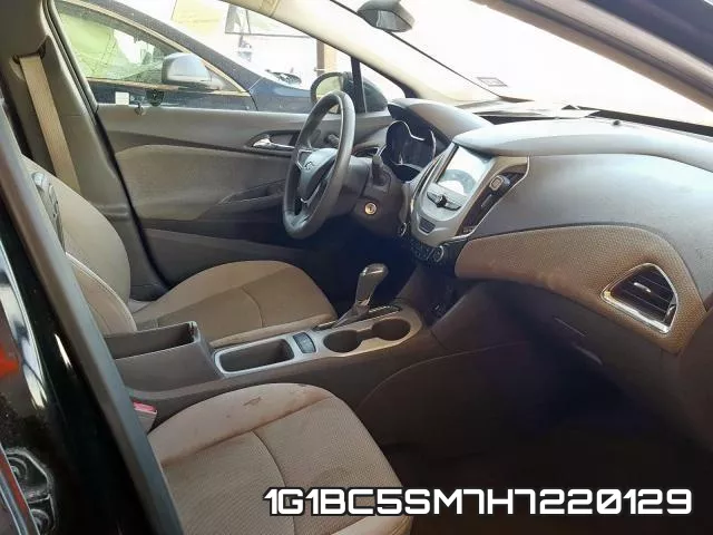 1G1BC5SM7H7220129_5.webp