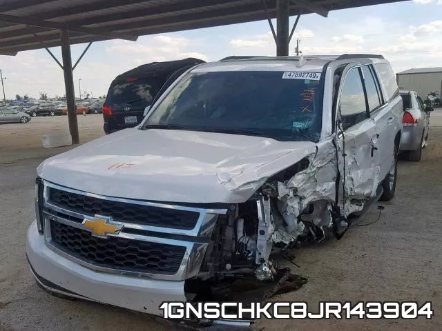 1GNSCHKC8JR143904_2.webp