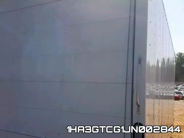 1HA3GTCG1JN002844_4.webp