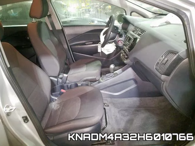 KNADM4A32H6010766_5.webp