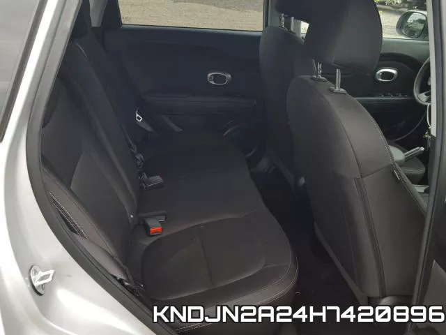 KNDJN2A24H7420896_6.webp
