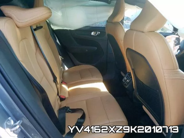 YV4162XZ9K2010713_6.webp