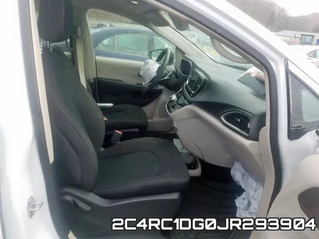 2C4RC1DG0JR293904_5.webp
