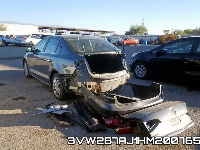 3VW2B7AJ1HM200765_3.webp