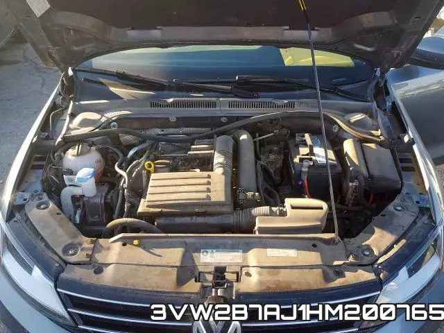 3VW2B7AJ1HM200765_7.webp