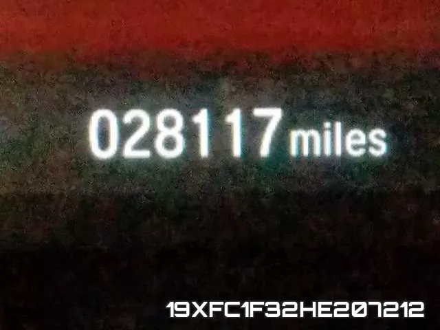 19XFC1F32HE207212_8.webp