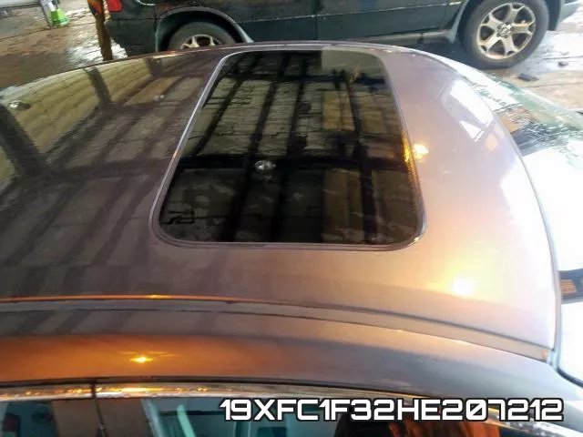 19XFC1F32HE207212_9.webp