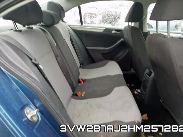 3VW2B7AJ2HM257282_6.webp