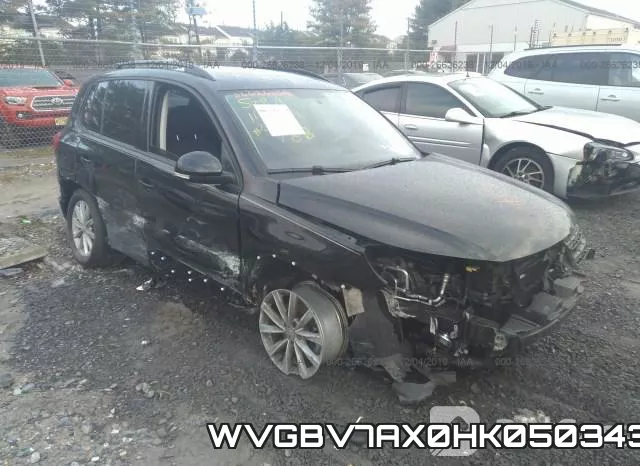 WVGBV7AX0HK050343_1.webp