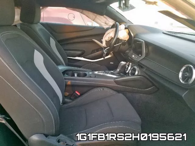 1G1FB1RS2H0195621