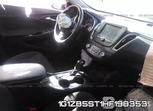 1G1ZB5ST1HF198353_5.webp
