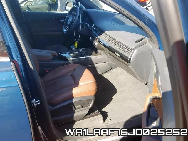 WA1LAAF76JD025252_5.webp