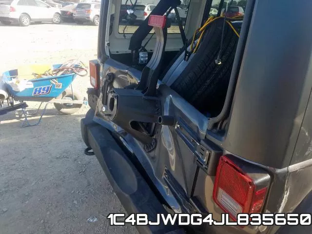 1C4BJWDG4JL835650_9.webp