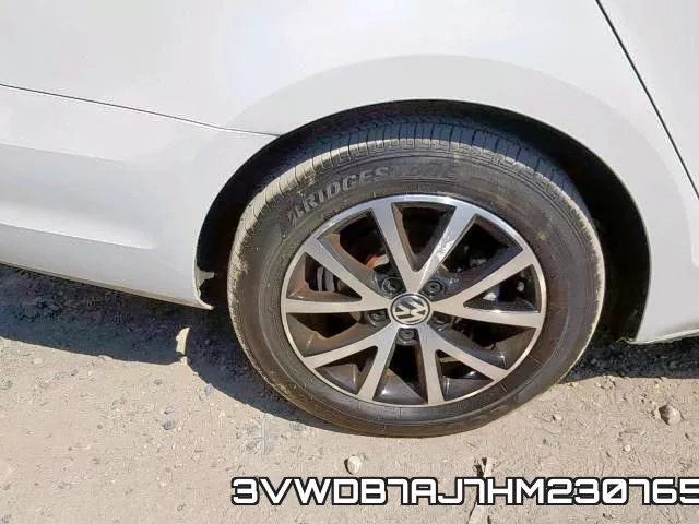 3VWDB7AJ7HM230765_9.webp